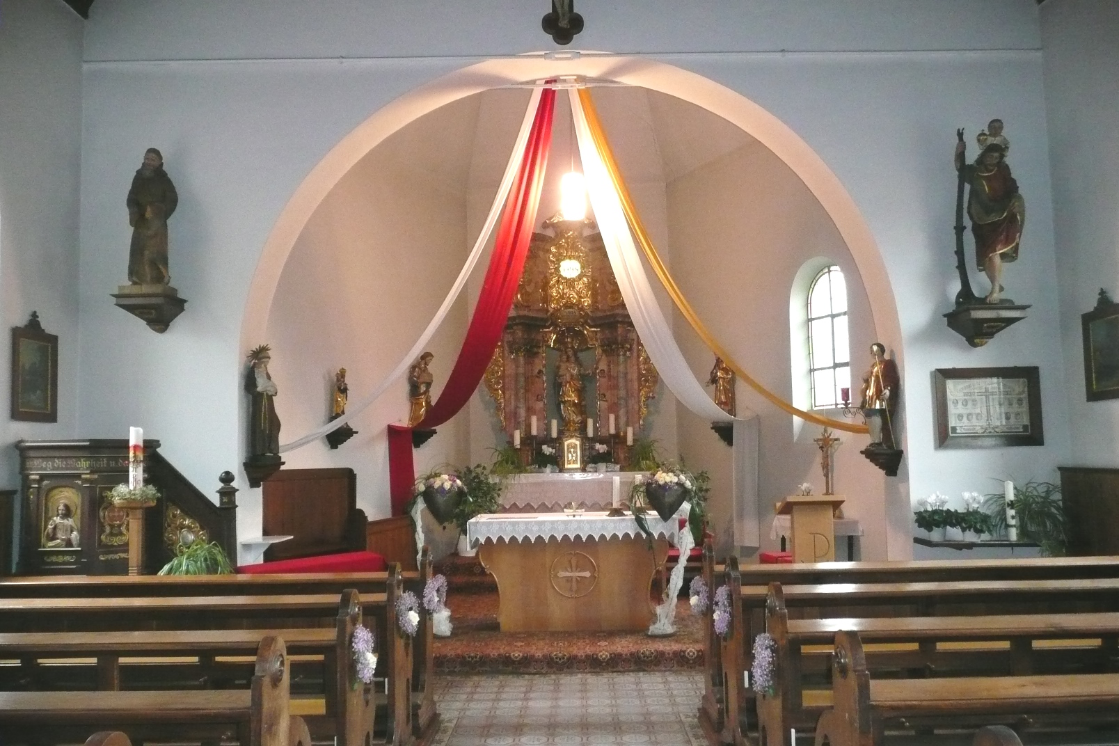 Altarraum Filiale Sassendorf