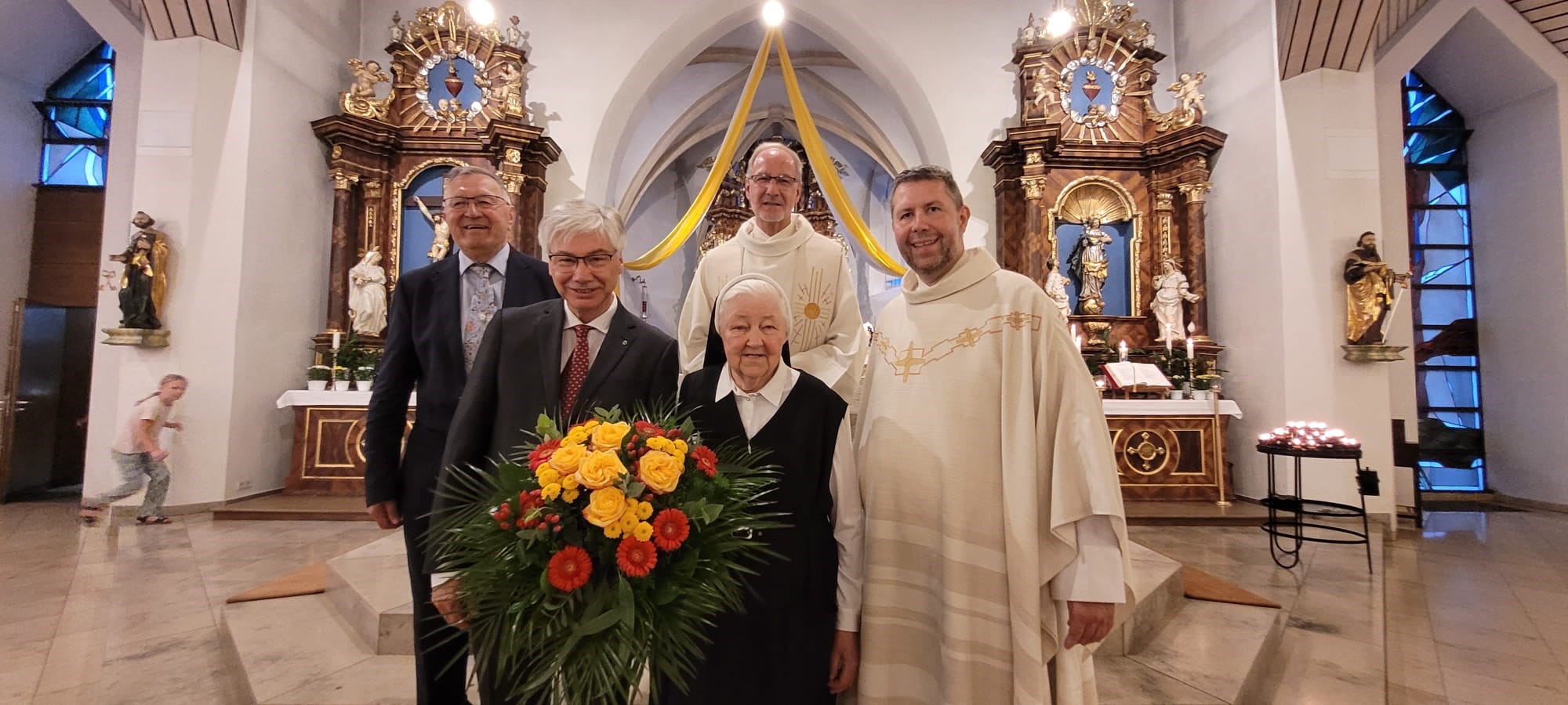 Sr. Philippine