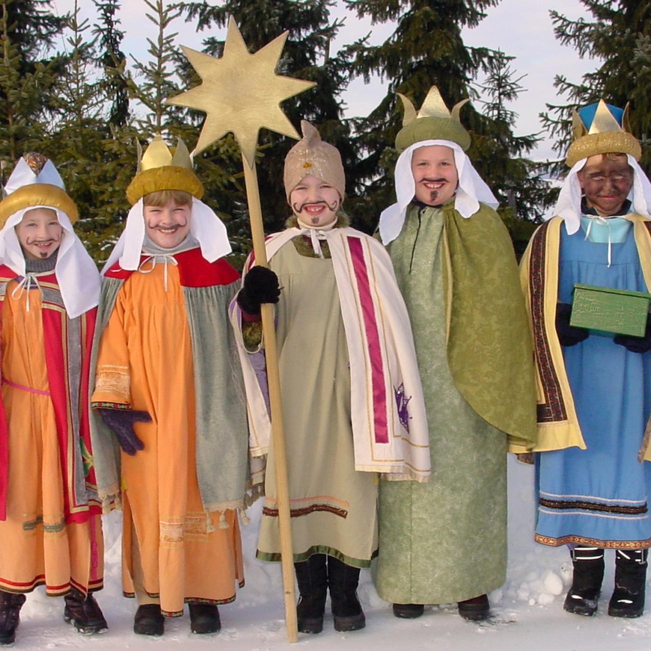 sternsinger_by_martin_manigatterer_pfarrbriefservice