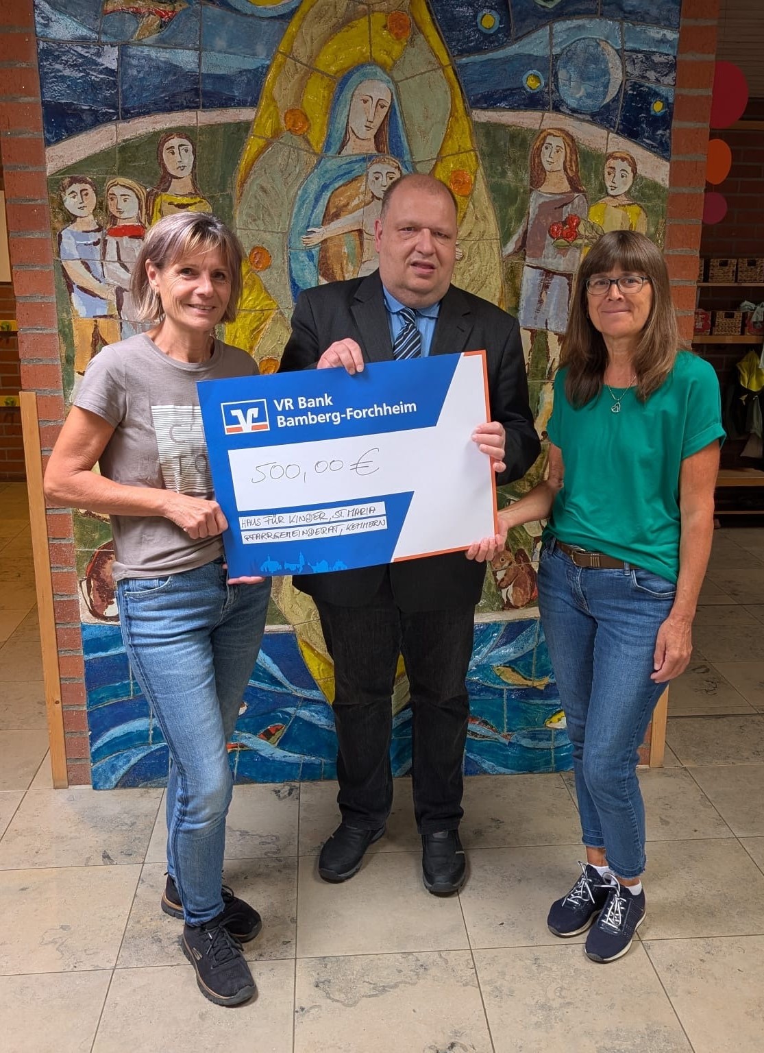spendenübergabe an Kita Kemmern