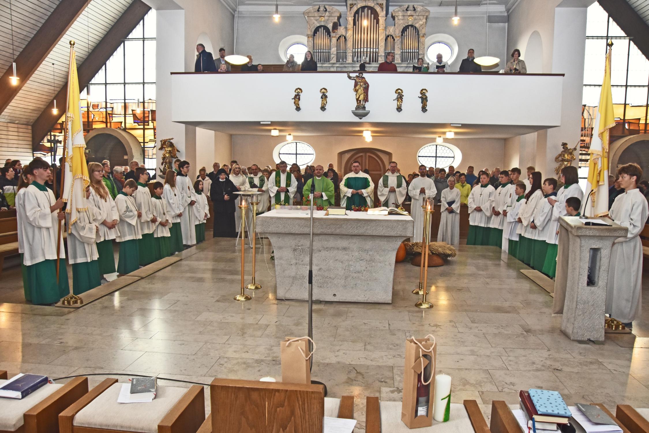 Amtseinführung Pfarrer Philipp Janek und Pfarrvikar Sebastian Heim