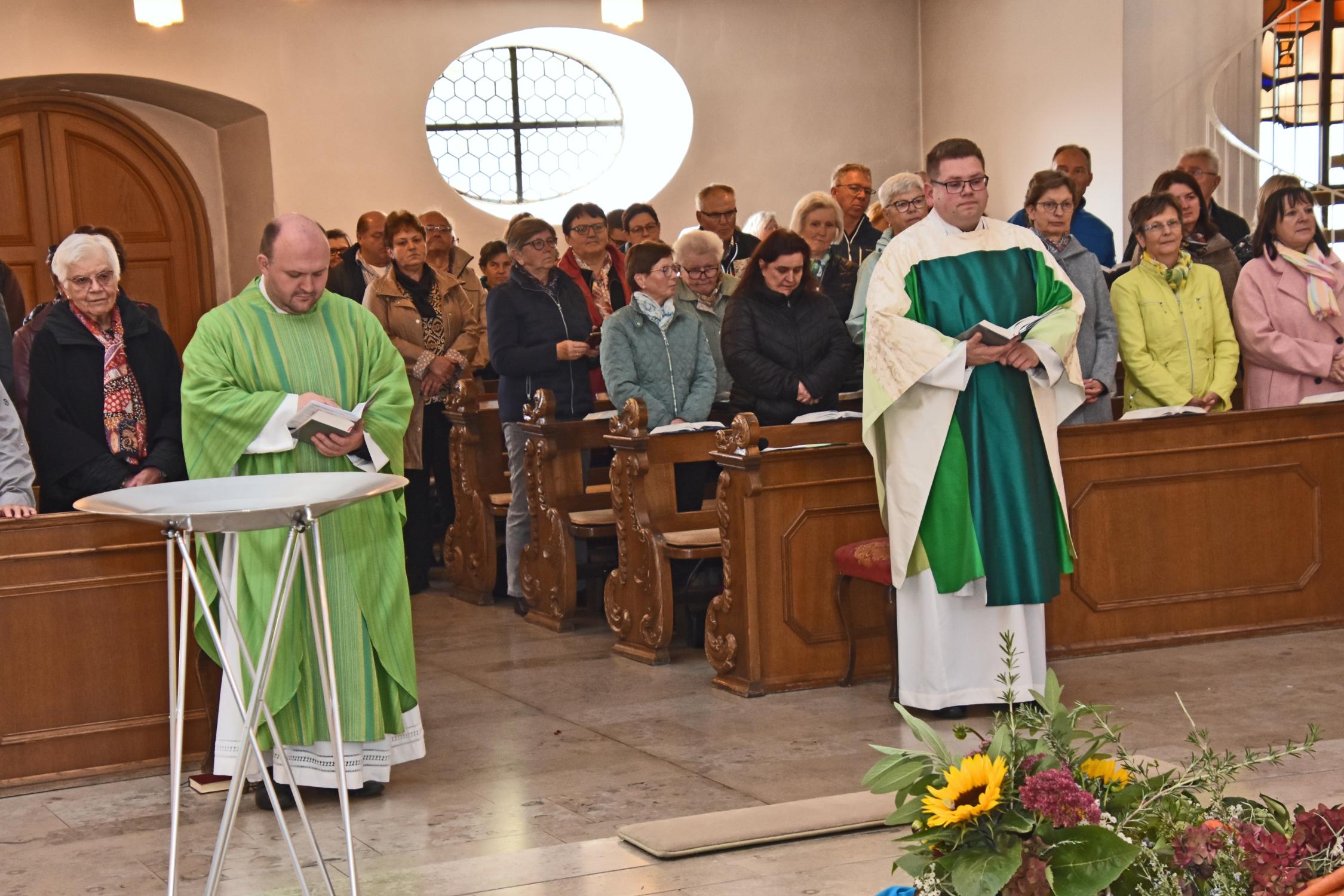 Amtseinführung Pfarrer Philipp Janek und Pfarrvikar Sebastian Heim